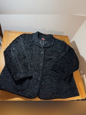 Gallery Woman Size 3X Black Velour Body Button Up Insulated Jacket